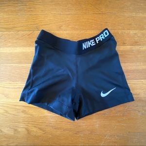 Nike pro compression shorts black